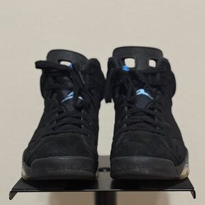 Jordan Retro 6 “UNC” Men’s Sneakers